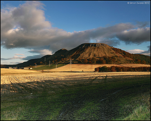 Benarty Hill by SwaloPhoto